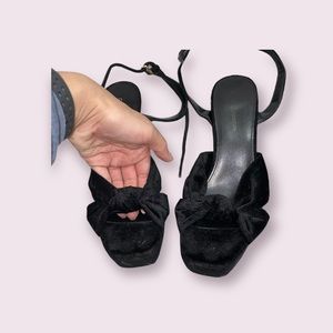 black bow heels